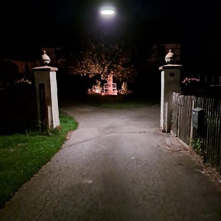 Monteur-Ferienwohnung Ot Naundorf Naundorf  Kültér fotó
